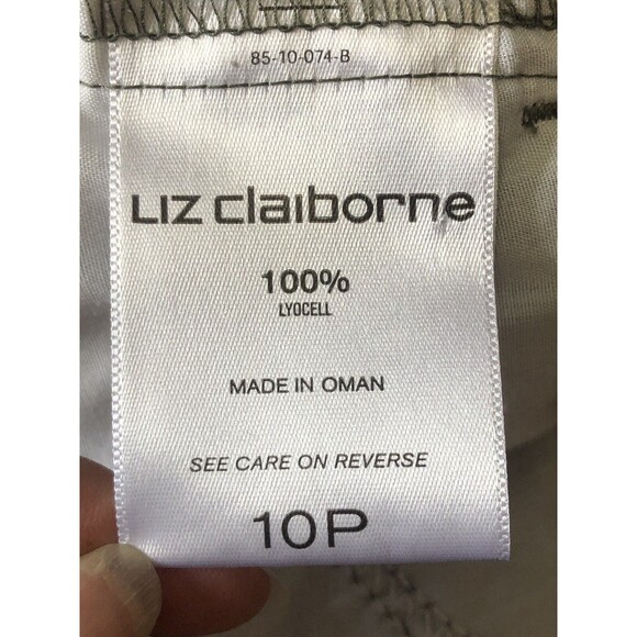 Liz Claiborne Petite Classic Olive Green Capri Pants Size 10P - Picture 11 of 12